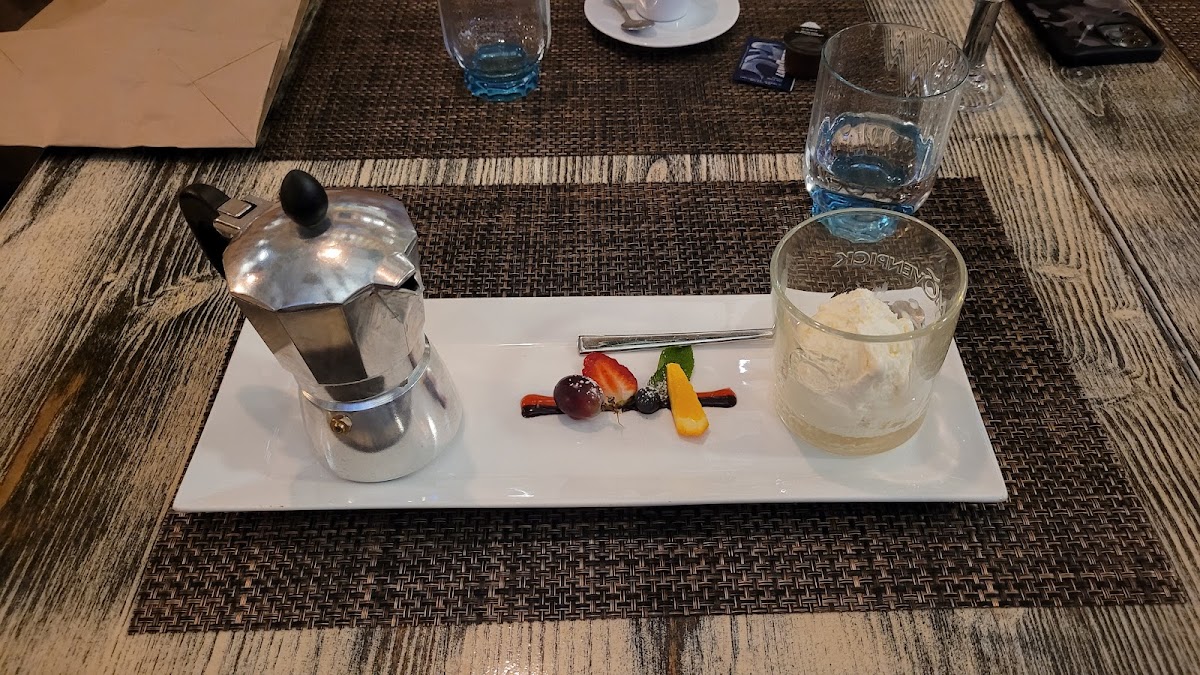 Restaurant/takeaway Zone 11-10